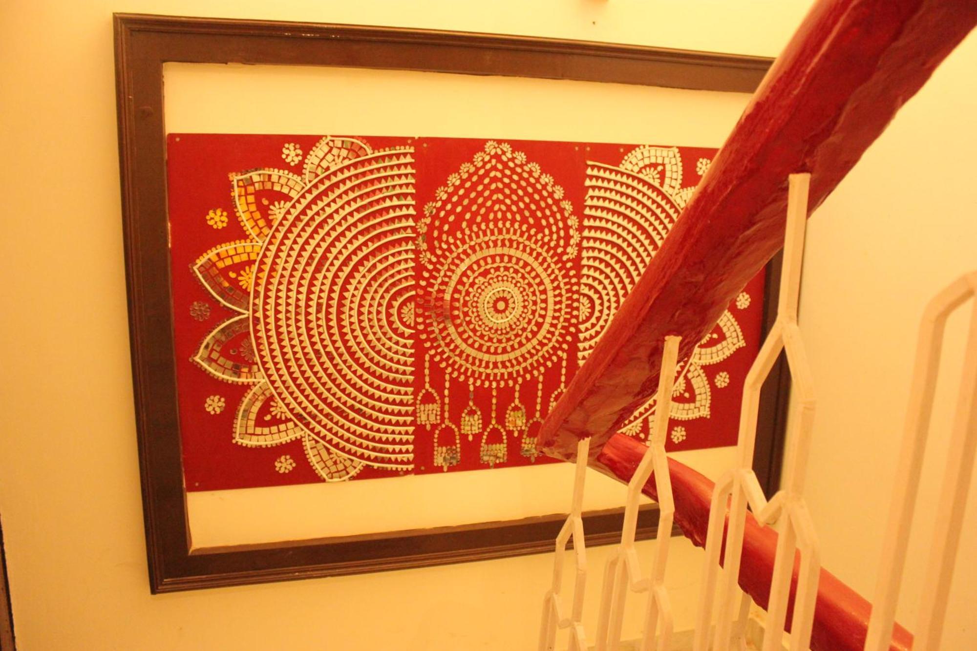 The Nandi International Boutique Homestay Варанаси Екстериор снимка